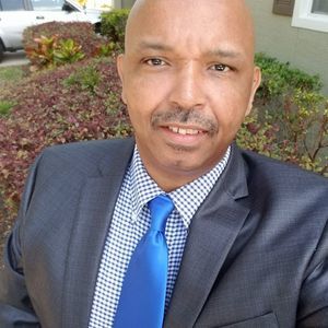 Meet your Posher, Dwayne